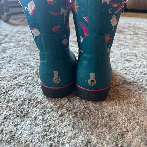 Size 10 bogs (Little Girls) - Picture 4 of 5